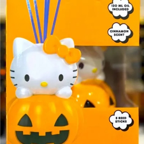 Hello Kitty Halloween 🎃 ceramic diffuser. - Picture 1 of 7